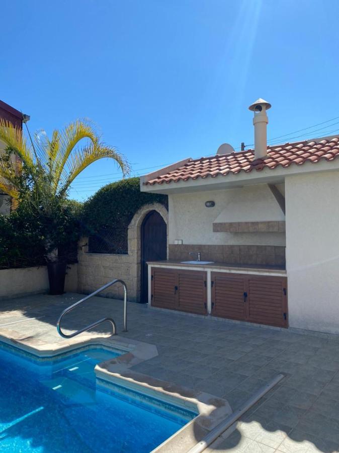 Episkopi Villa, Luxury 4 Bedroom With Pool - Λεμεσός Εξωτερικό φωτογραφία